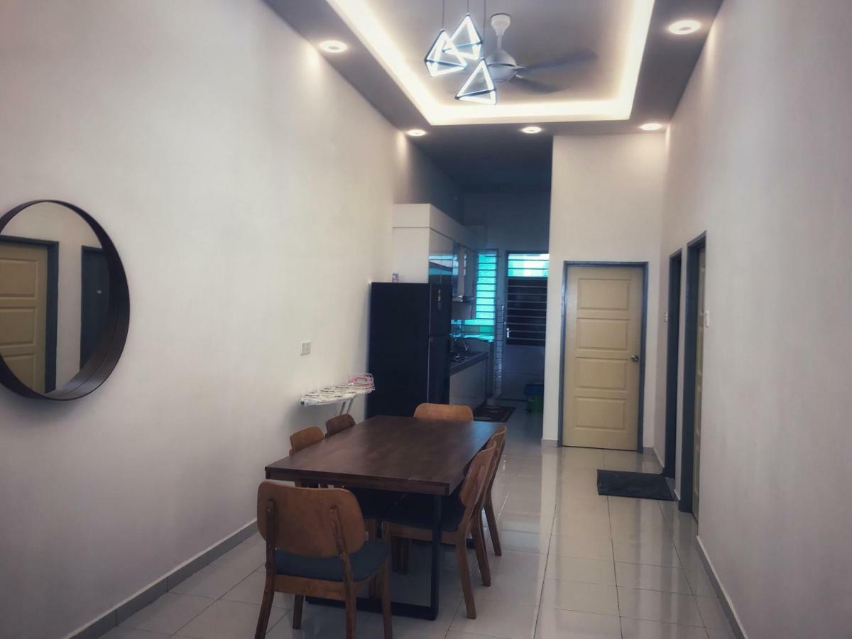 Arsyad Homestay チャンルーン エクステリア 写真